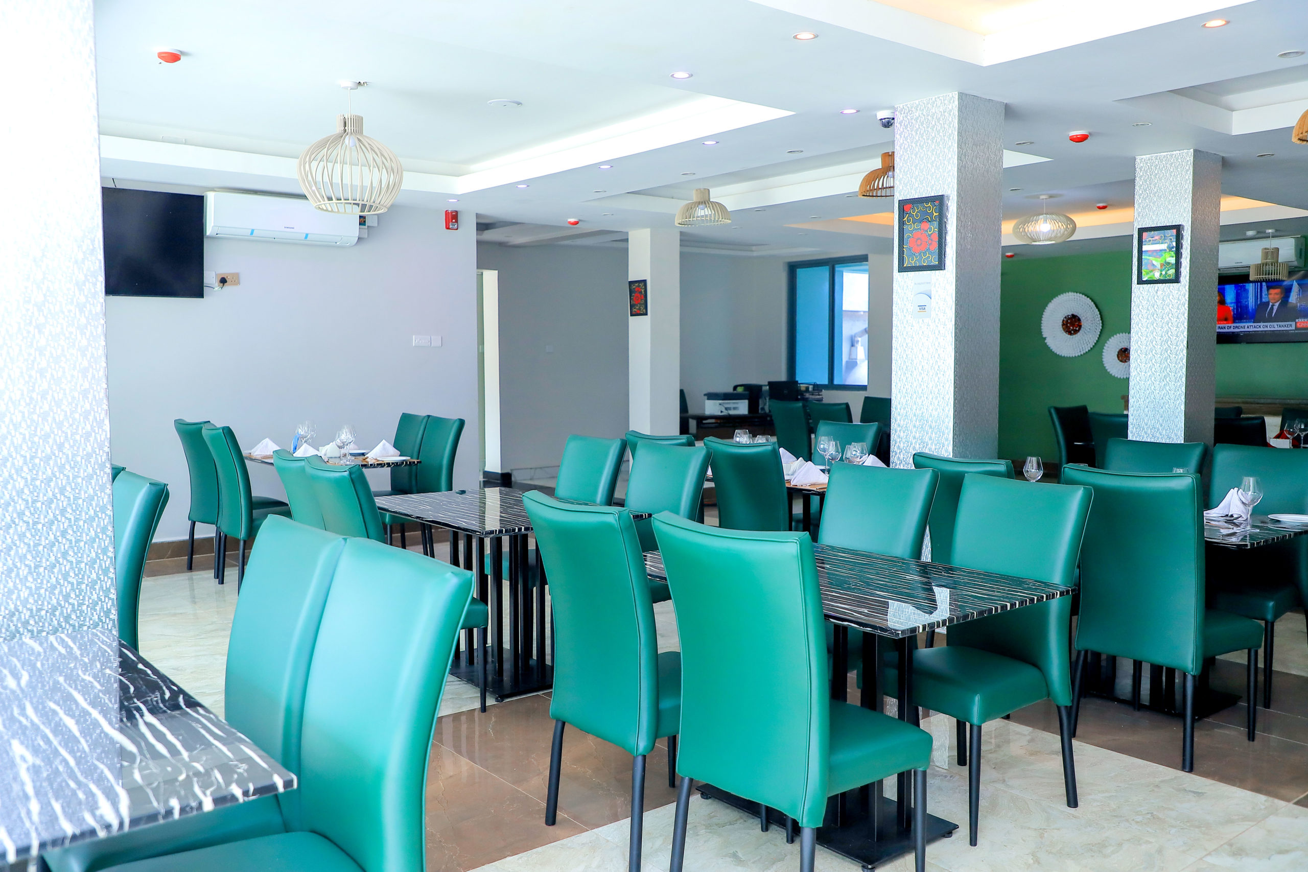 letsuba hotel Arua Restaurant foods